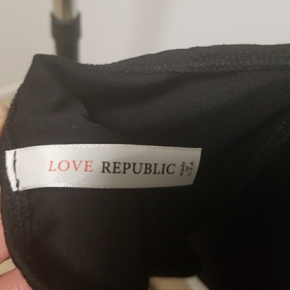 Love Republic - Black & Lace Romper - Picture 3 of 4